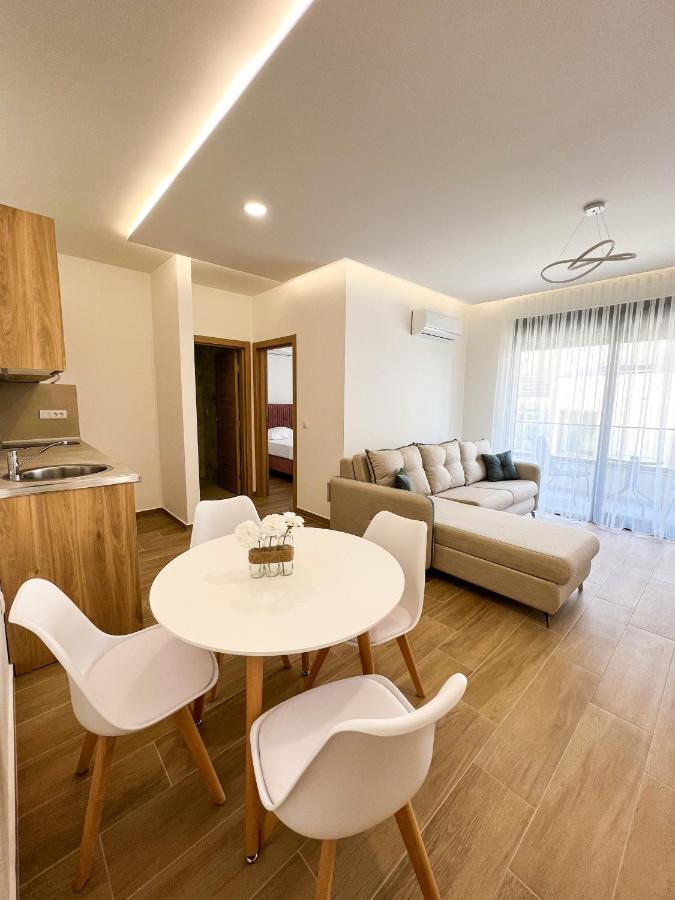 Square Residence Ulcinj Exterior photo
