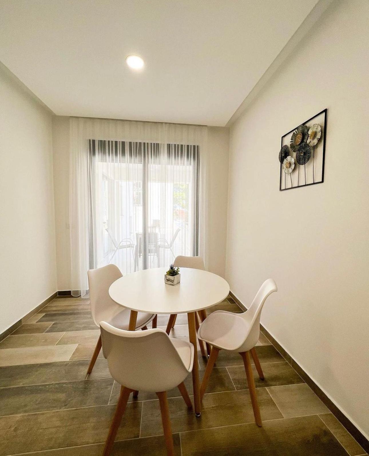 Square Residence Ulcinj Exterior photo